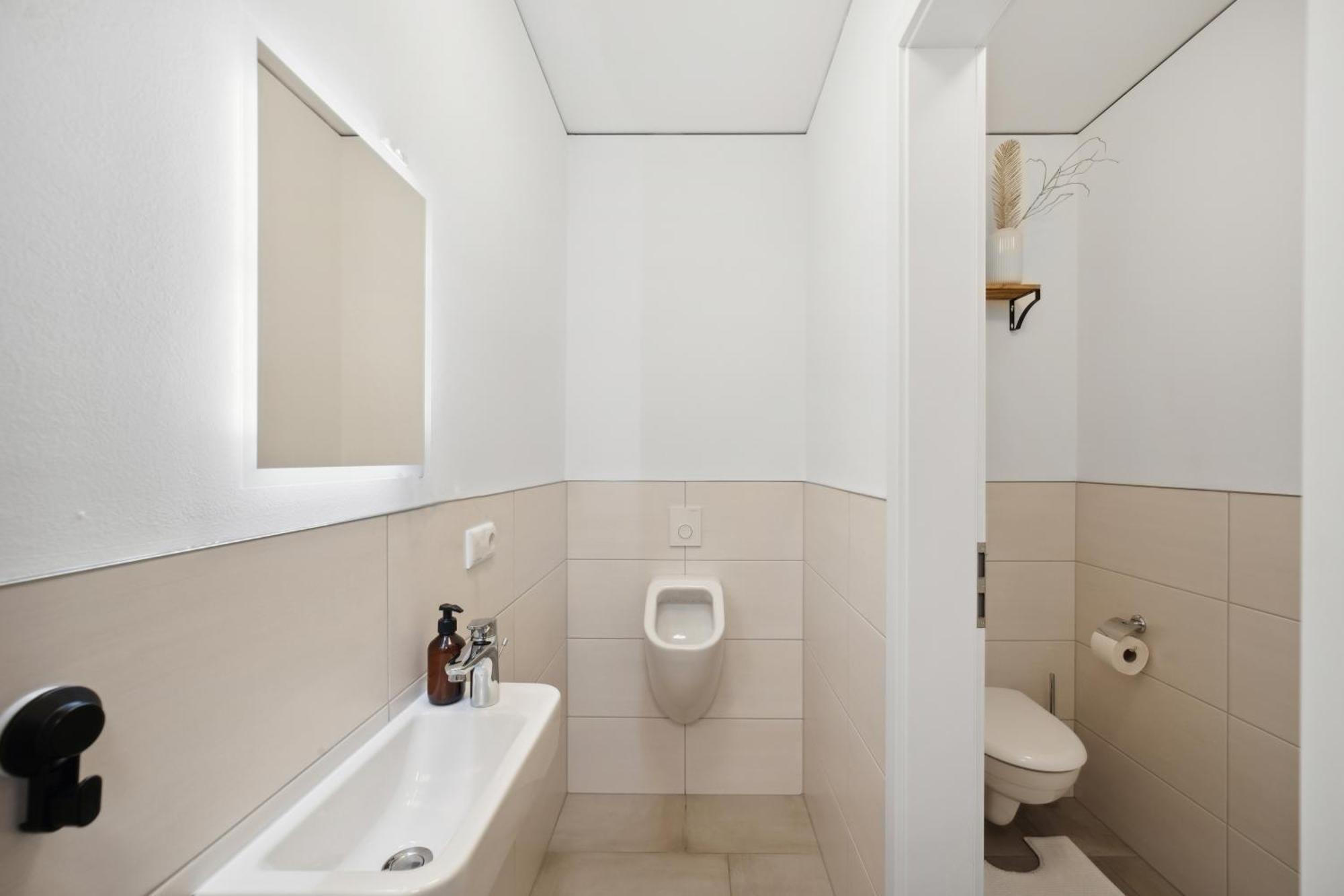 באיירוט Sali Homes Spacious Apartment With Terrace In City Center מראה חיצוני תמונה
